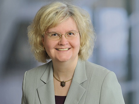 Dorothee Arns, Director General, FECC